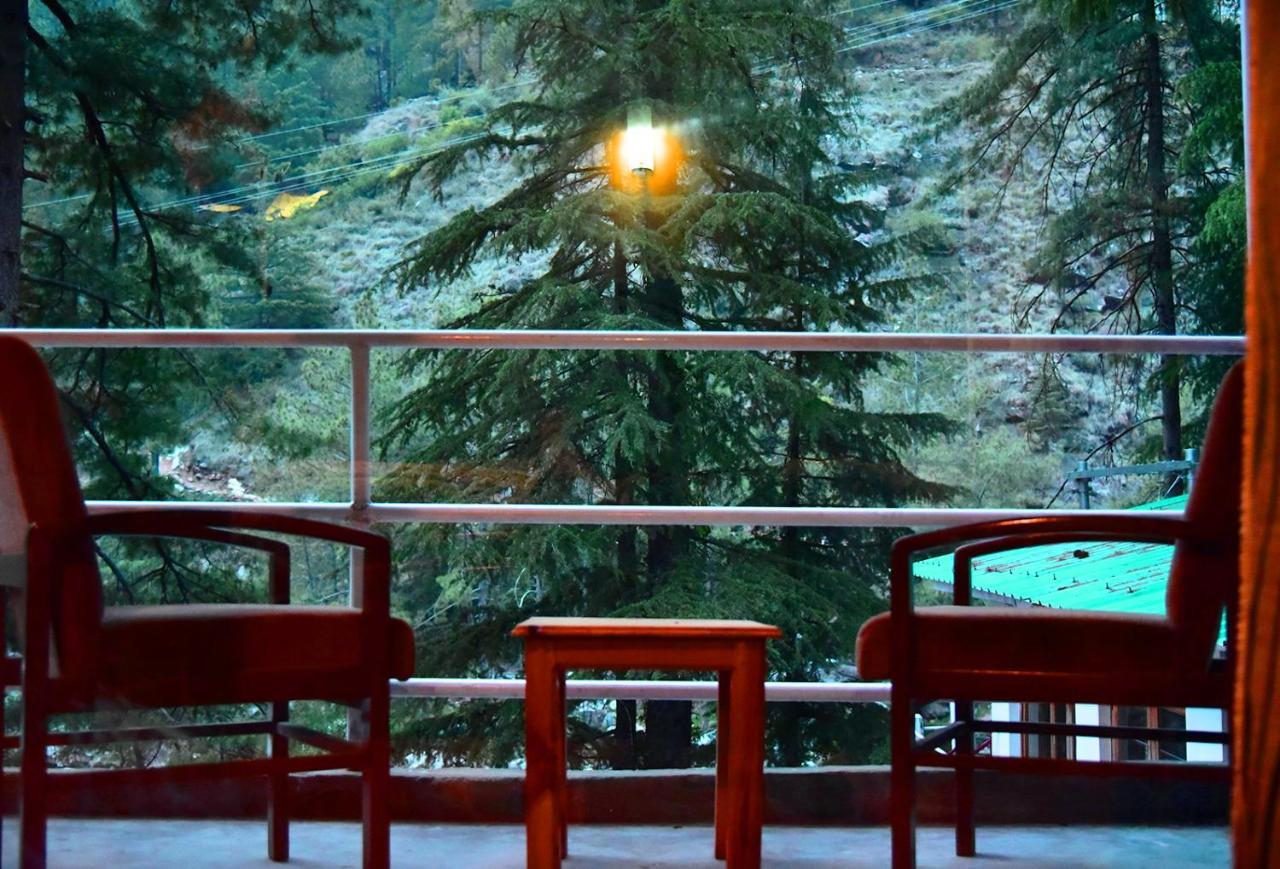 The Alpine Guest House Касоль Экстерьер фото