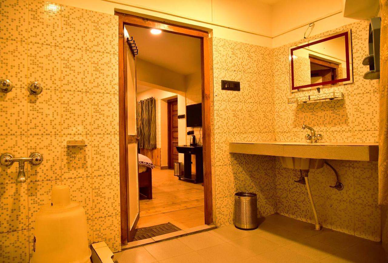 The Alpine Guest House Касоль Экстерьер фото