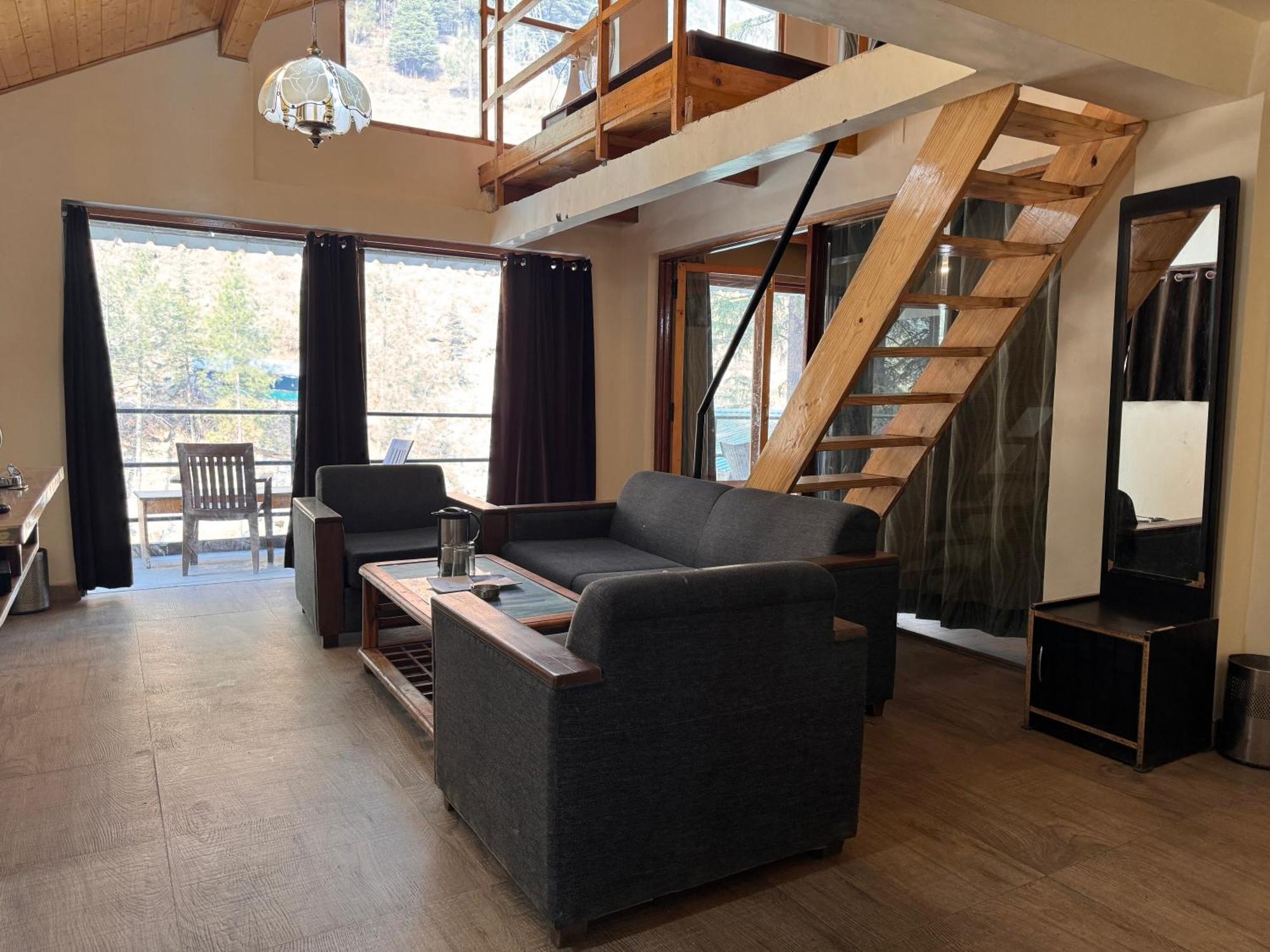 The Alpine Guest House Касоль Экстерьер фото
